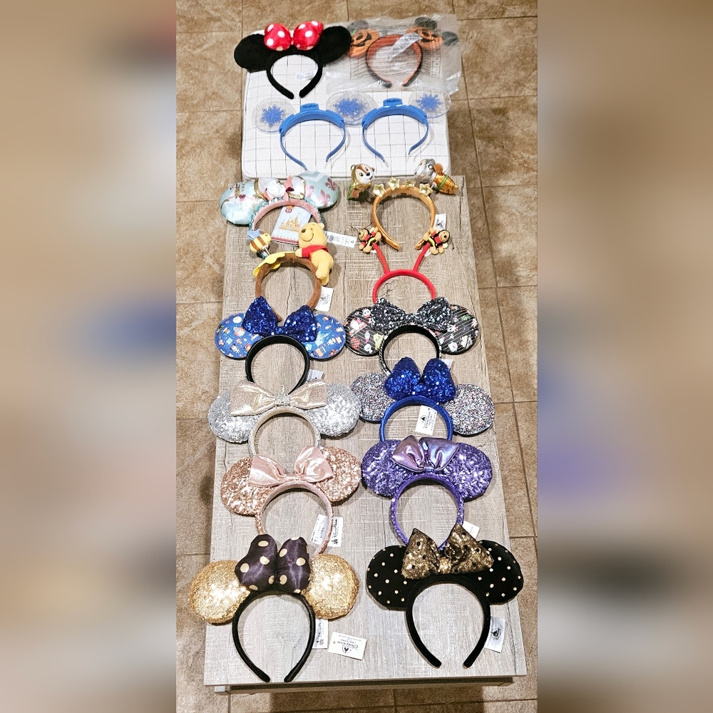 LOT OF 16 Mouse Ears Headbands Frozen Light Up, Chip & Dale, Pooh, Loung…